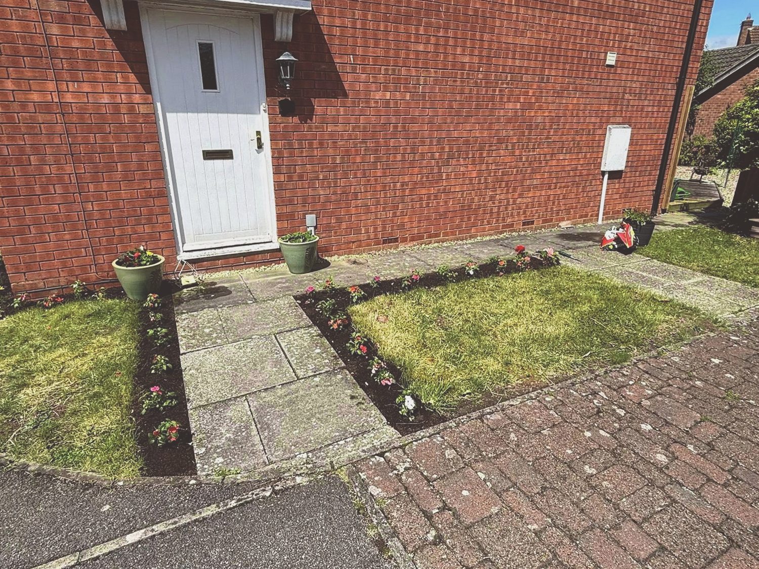 Front garden after a tidy-up and planting