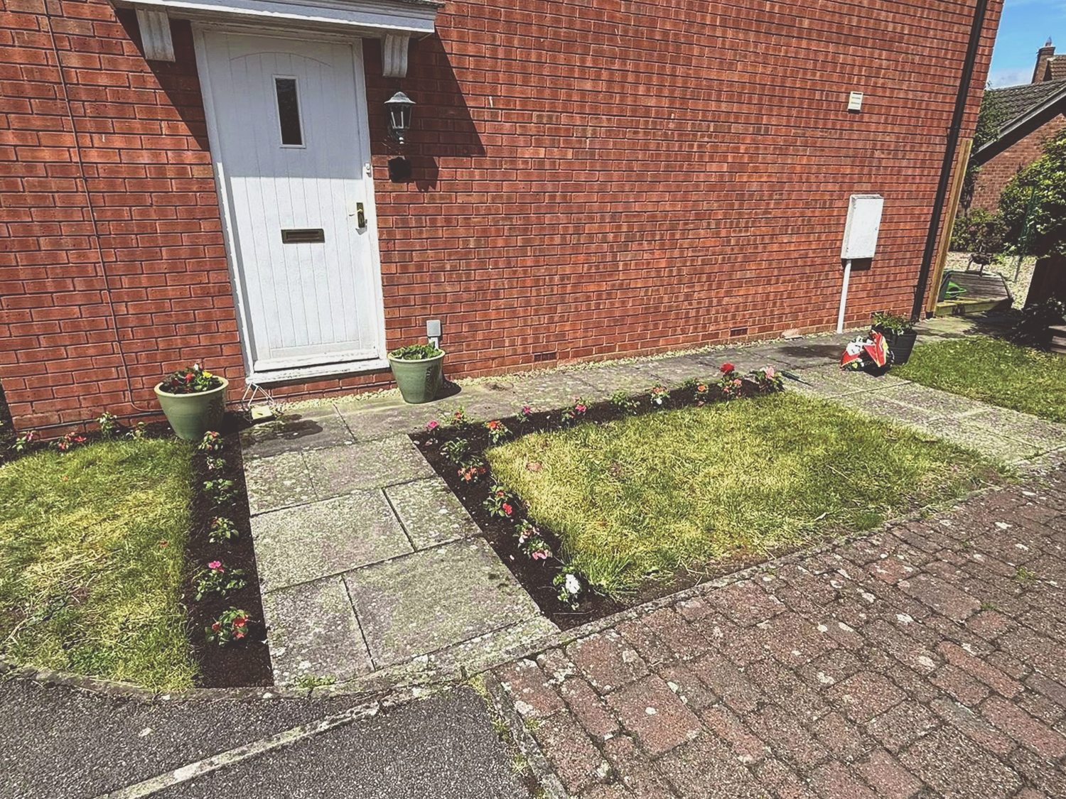 Front garden after a tidy-up and planting