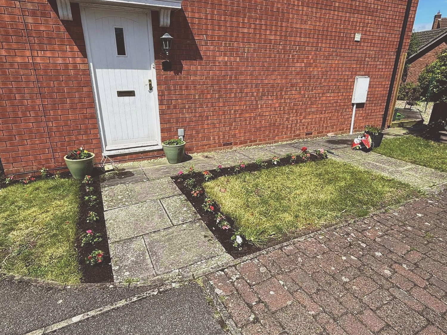 Front garden after a tidy-up and planting
