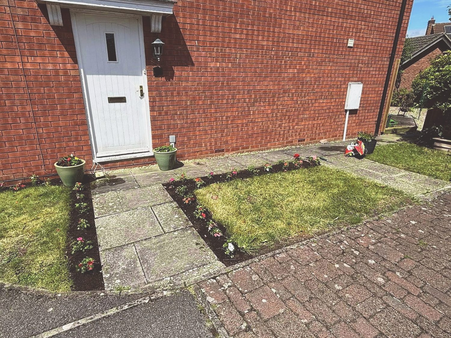 Front garden after a tidy-up and planting